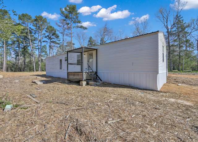 Property at 240 Barbara Trl, Livingston, TX 77351, 4 beds, 3 baths