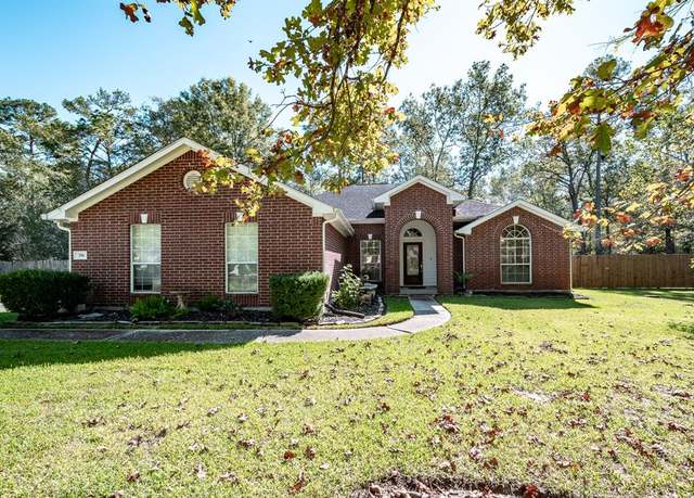 Property at 206 Private Road 635, Dayton, TX 77535, 3 beds, 2 baths