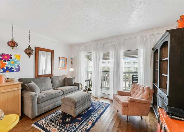 Property at 6102 Seawall Blvd #271, Galveston, TX 77551, 1 bed, 1 bath