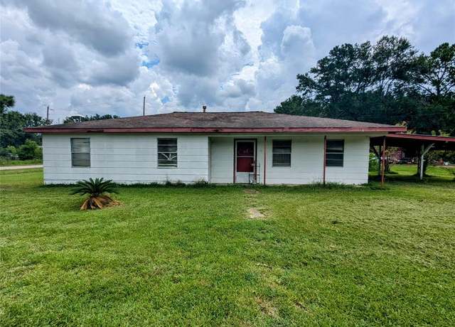Property at 214 County Road 1820, Liberty, TX 77575, 3 beds, 2 baths