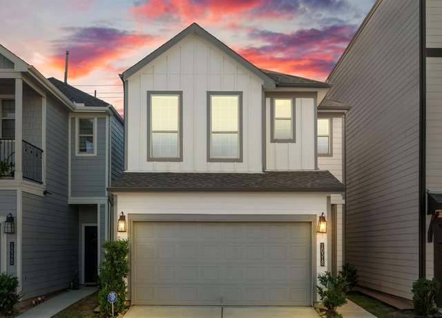 Property at 10318 Marston Vineyard Dr, Houston, TX 77025, 3 beds, 2.5 baths