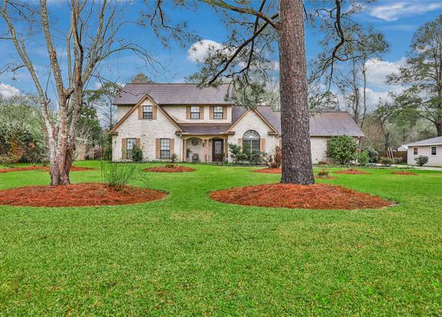 Property at 19 Skylark St, Dayton, TX 77535, 3 beds, 3 baths