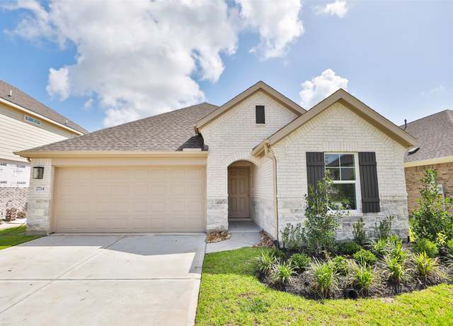 Property at 2714 Madison St, Seabrook, TX 77586, 3 beds, 2 baths