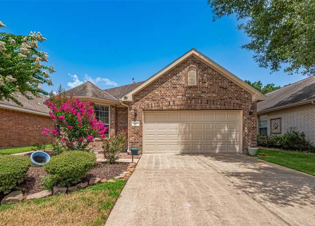 Property at 30 Paddington Way, Conroe, TX 77384, 3 beds, 3.5 baths