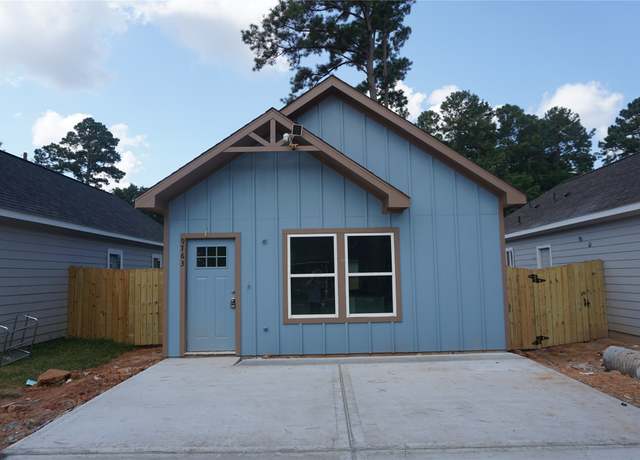 Property at 9763 Blackgum St, Willis, TX 77318, 3 beds, 2 baths