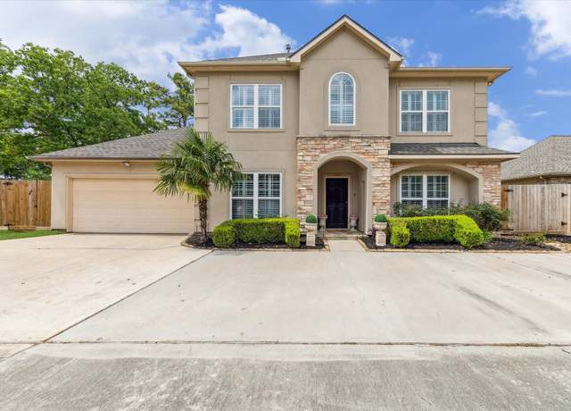 Property at 1440 Waseca St, Houston, TX 77055, 3 beds, 2.5 baths