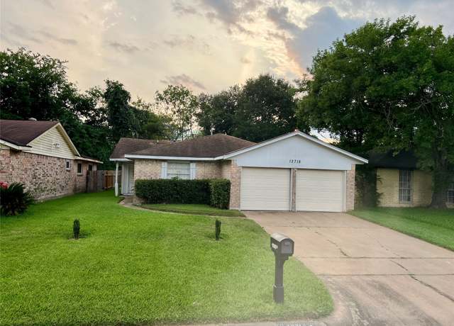 Property at 12718 Roandale Dr, Houston, TX 77048, 3 beds, 2 baths
