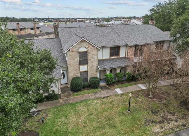 Property at 46 T Huxley Ln, Missouri City, TX 77459, 3 beds, 2.5 baths
