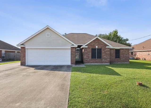 Property at 6050 Westchase Loop, Lumberton, TX 77657, 3 beds, 2 baths