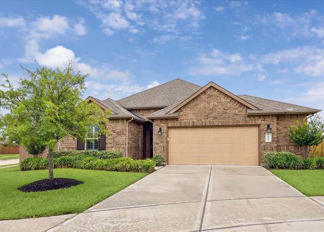 Property at 29303 Kellys Falls Ct, Katy, TX 77494, 2 beds, 2.5 baths