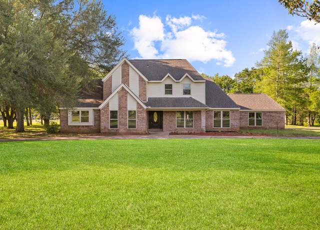 Property at 214 Caleta Cir, Richmond, TX 77406, 4 beds, 2.5 baths