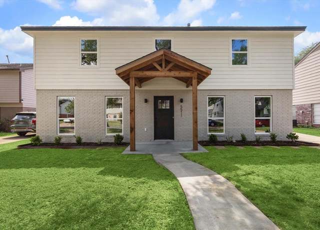 Property at 5511 Oak Trail Ln, Houston, TX 77091, 4 beds, 2.5 baths