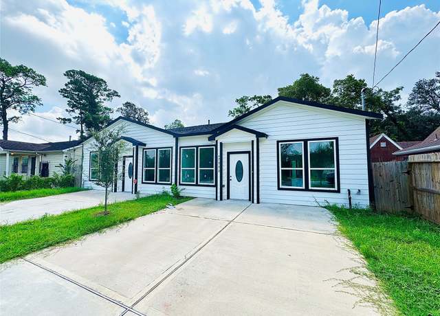 Property at 7002 S Hall St, Houston, TX 77028, 3 beds, 2 baths
