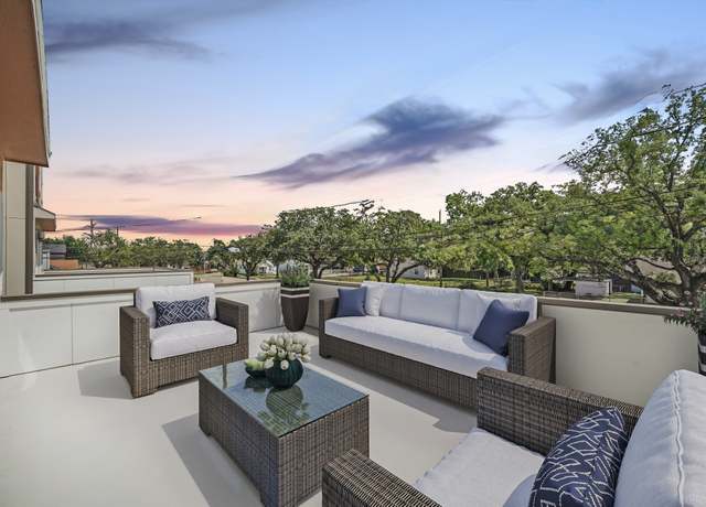 Property at 355 Cavalcade St, Houston, TX 77009, 3 beds, 3.5 baths