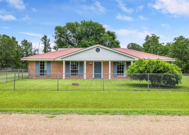 Property at 2715 Tinkler St, Rock Island, TX 77470, 3 beds, 1 bath