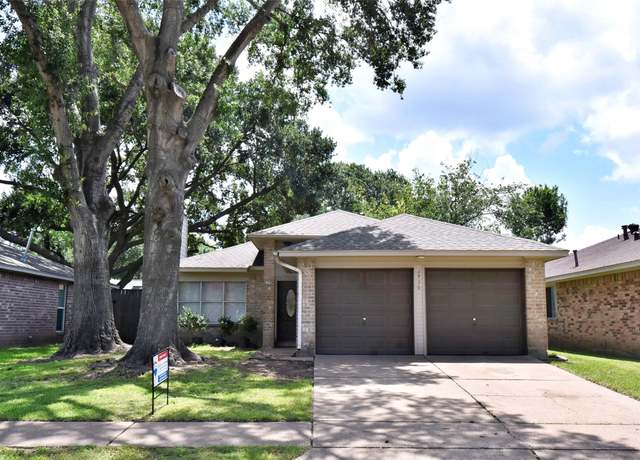 Property at 2910 Walnut Spgs, Katy, TX 77449, 3 beds, 2 baths