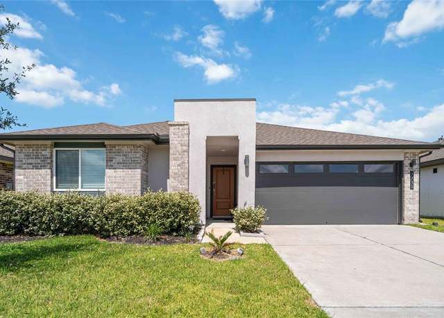 Property at 7730 Robert Ln, Rosharon, TX 77583, 3 beds, 2 baths