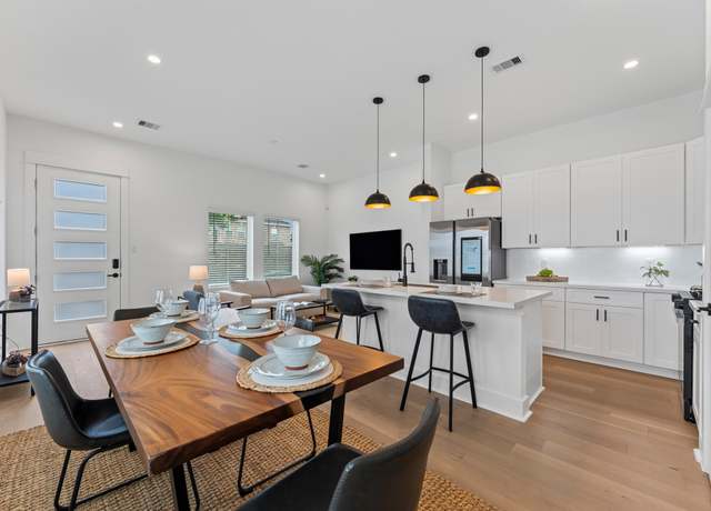 Property at 328 Neyland St, Houston, TX 77022, 3 beds, 2.5 baths