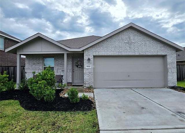 Property at 9810 Archdale Spring Dr, Baytown, TX 77521, 3 beds, 2 baths