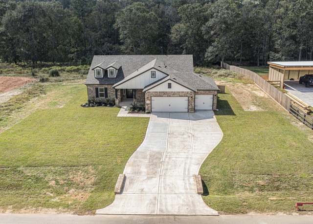 Property at 11682 Wilgers Way, Willis, TX 77378, 4 beds, 2 baths
