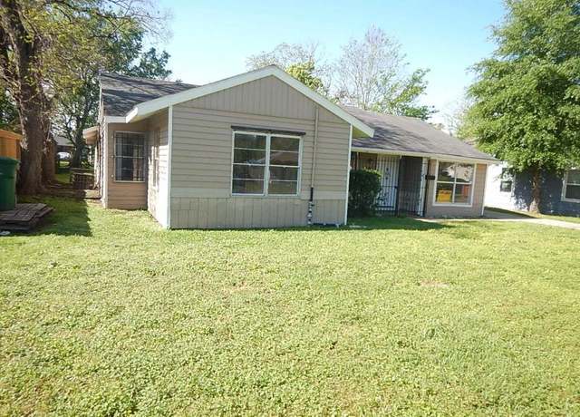 Property at 3614 Cosby St, Houston, TX 77021, 3 beds, 2 baths