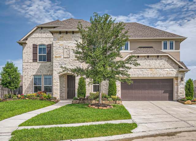 Property at 2008 Bristol Cliff Ln, Pearland, TX 77089, 5 beds, 4.5 baths