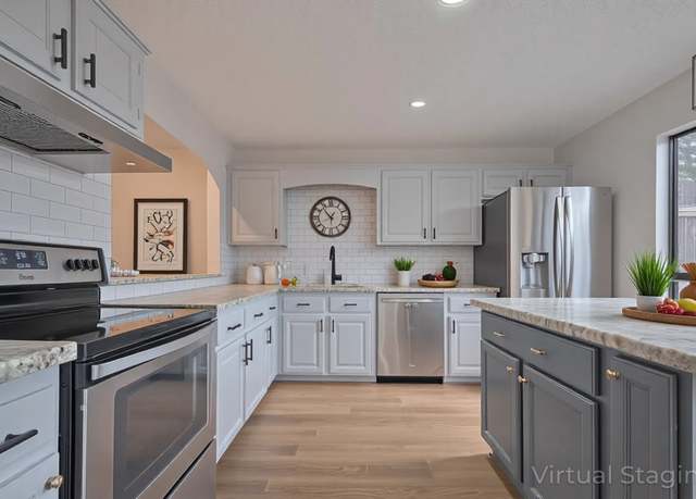 Property at 9 Timber Creek Dr, Conroe, TX 77301, 2 beds, 2 baths