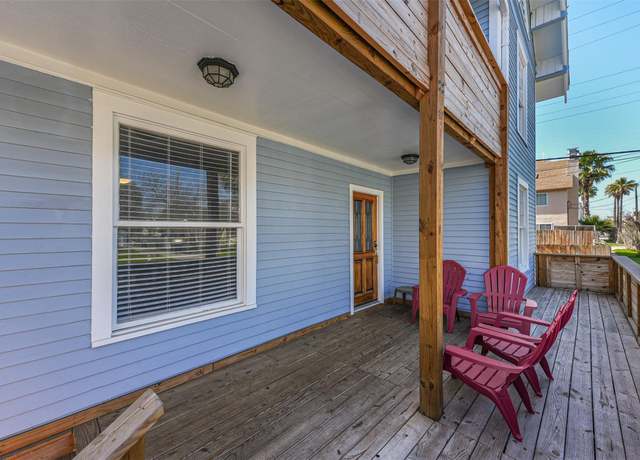 Property at 1115 22nd St, Galveston, TX 77550, 3 beds, 2 baths