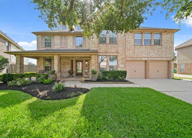 Property at 3308 Oak Dale Way, Seabrook, TX 77586, 5 beds, 4.5 baths