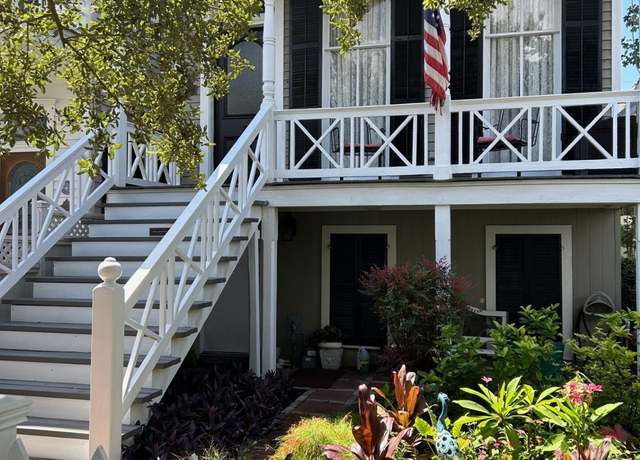 Property at 1721 Ball, Galveston, TX 77550, 1 bed, 1.5 baths