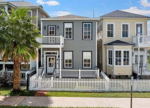 Property at 1605 Market St, Galveston, TX 77550, 3 beds, 2.5 baths