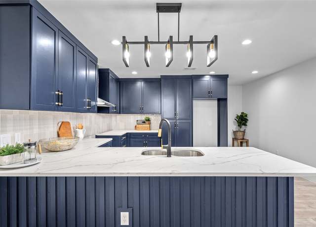 Property at 6935 Palmetto St, Houston, TX 77087, 3 beds, 2 baths
