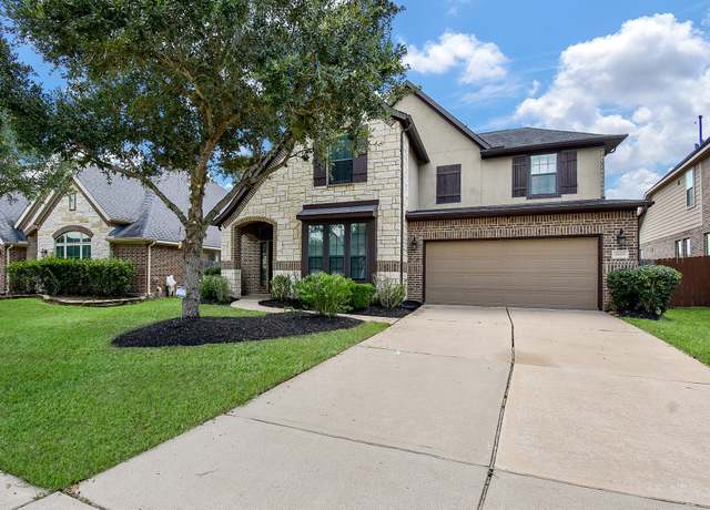 Property at 4615 Montcliff Bend Ln, Sugar Land, TX 77479, 4 beds, 3.5 baths