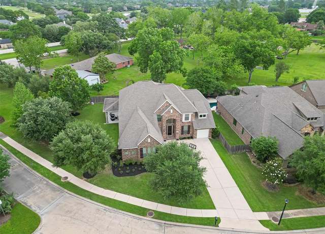 Property at 90 Wyndehaven Lakes Dr, Katy, TX 77494, 5 beds, 4 baths