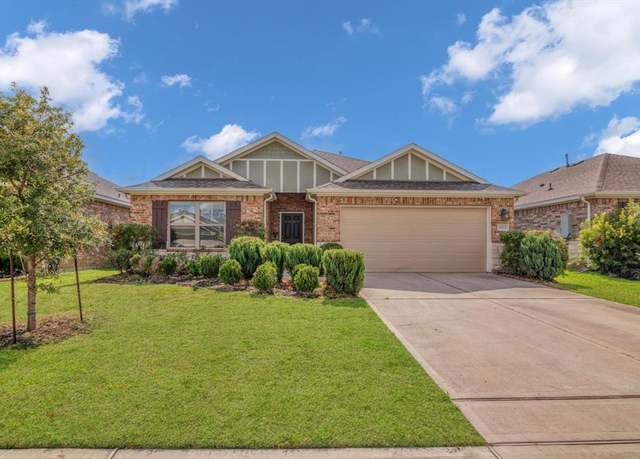 Property at 2314 Brickfielder Ln, Baytown, TX 77523, 4 beds, 2 baths
