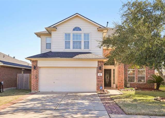 Property at 14 Carmel Chase Ct, Manvel, TX 77578, 4 beds, 3 baths