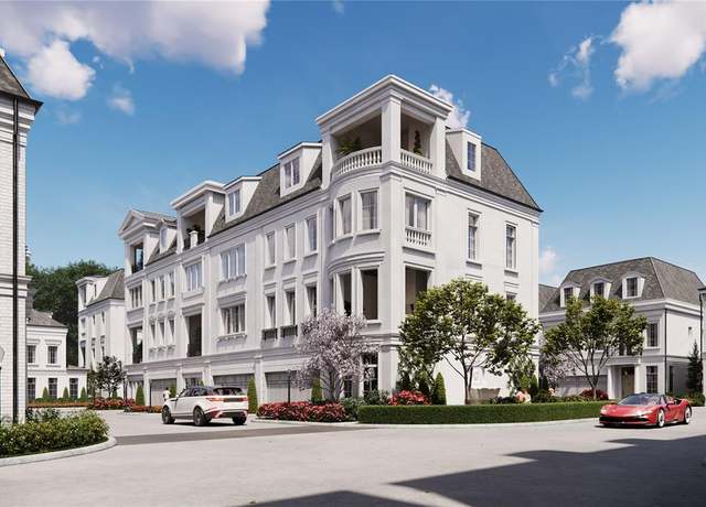 Property at 4 Wentworth Square Ave, Houston, TX 77027, 4 beds, 4.5 baths
