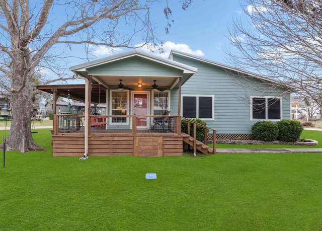 Property at 250 Muscovy Trl, Livingston, TX 77351, 3 beds, 2 baths