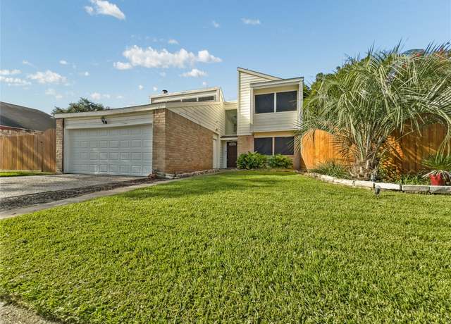 Property at 3319 Hunterwood Dr, Missouri City, TX 77459, 3 beds, 2.5 baths