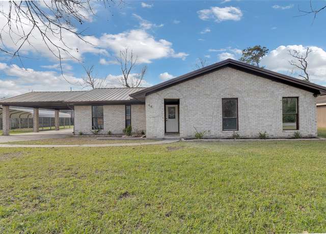 Property at 16 River Oaks St, Dayton, TX 77535, 4 beds, 3 baths