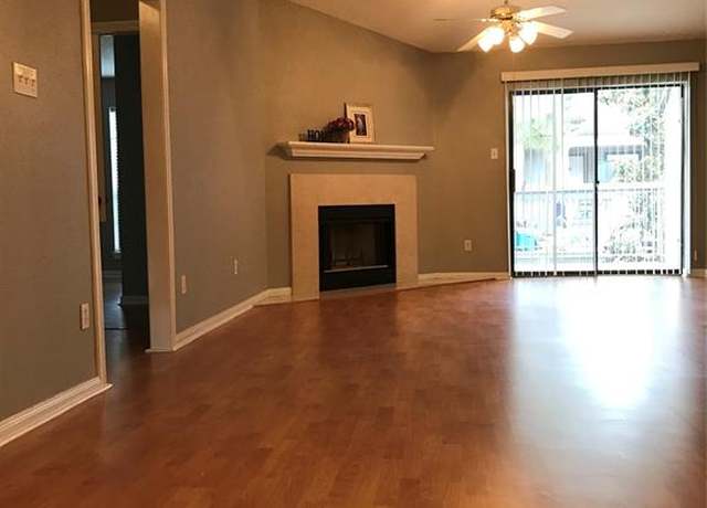 Property at 9707 Richmond Ave #124, Houston, TX 77042, 2 beds, 2 baths
