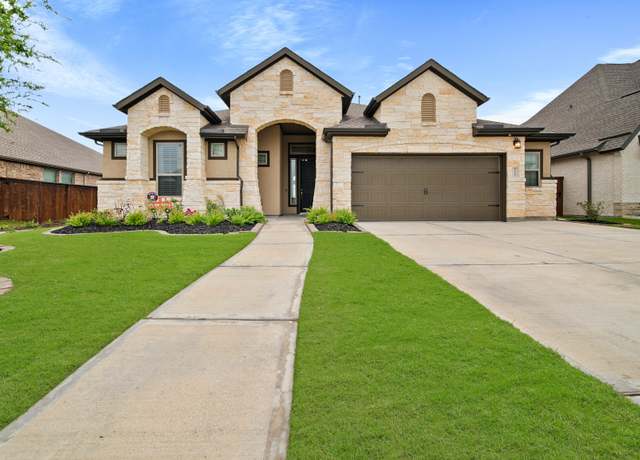 Property at 5903 Red River Dr, Manvel, TX 77578, 4 beds, 2.5 baths