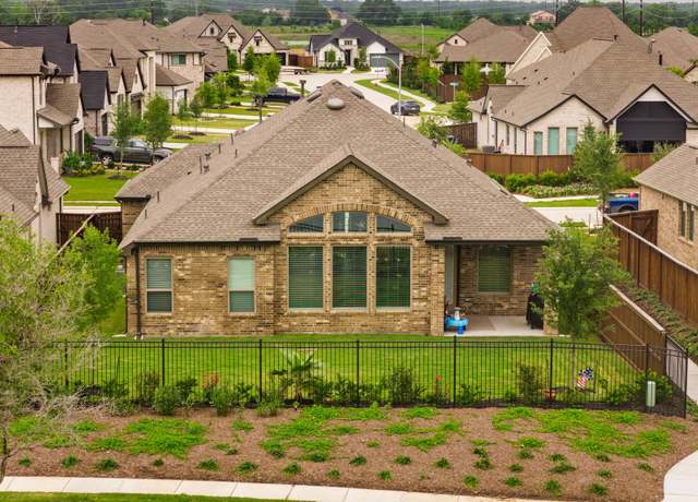 Property at 5903 Red River Dr, Manvel, TX 77578, 4 beds, 2.5 baths