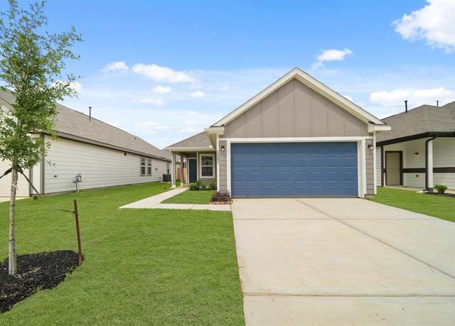 Property at 13221 Musky Dr, Conroe, TX 77384, 3 beds, 2 baths