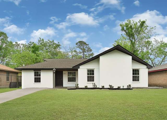 Property at 10122 Rockaway Dr, Houston, TX 77016, 5 beds, 2 baths
