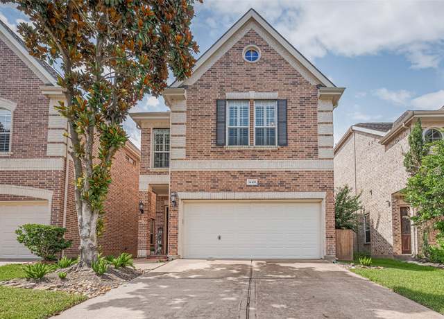 Property at 14439 Basalt Ln, Houston, TX 77077, 4 beds, 3.5 baths