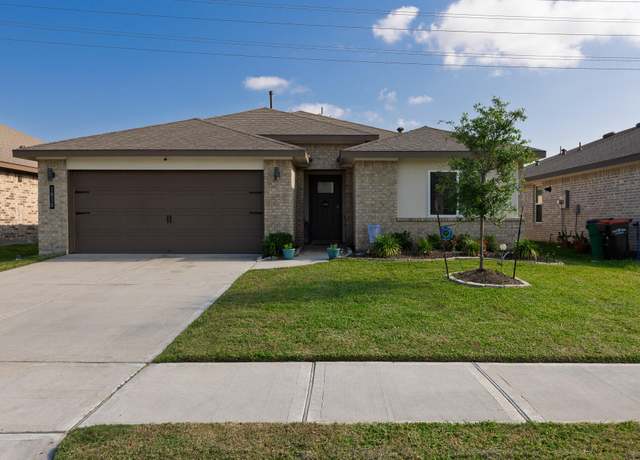 Property at 1830 William Scott St, Baytown, TX 77523, 4 beds, 2 baths