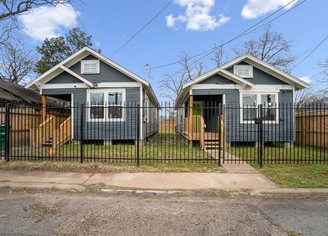 Property at 3409 Providence St, Houston, TX 77020, 4 beds, 2 baths