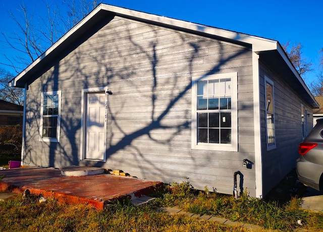 Property at 3817 Wipprecht St, Houston, TX 77026, 3 beds, 1 bath