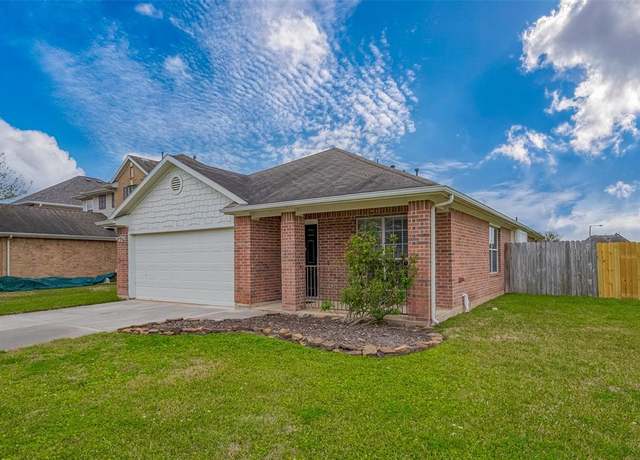 Property at 1180 Stallion Rdg, Alvin, TX 77511, 3 beds, 2 baths